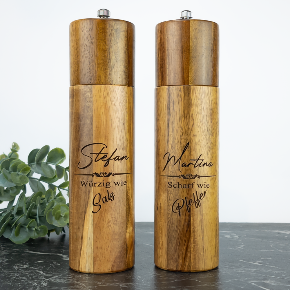 Pfeffermühle & Salzmühle als Set mit Gravur inklusive Geschenkbox – HOLZZEUG
