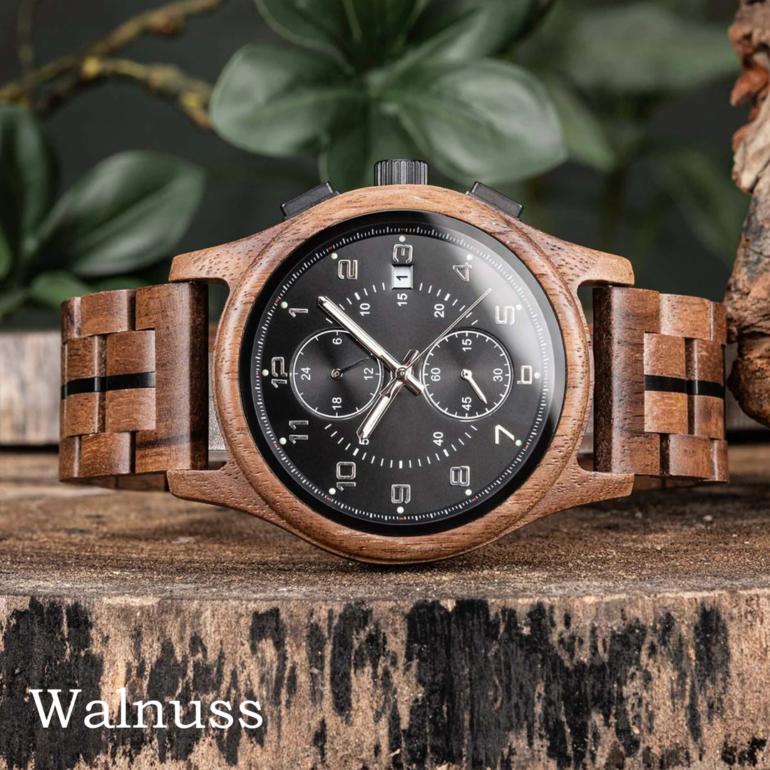 Holzuhr für Herren mit Gravur - Kokllektion VELORUM von HOLZZEUG - Walnuss