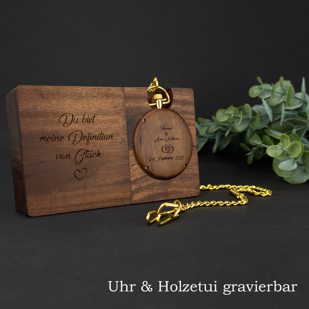 Personalisierte Taschenuhr aus Tigerholz inkl. Echtholz-Geschenketui und Kette mit Sakkoclip HOLZZEUG