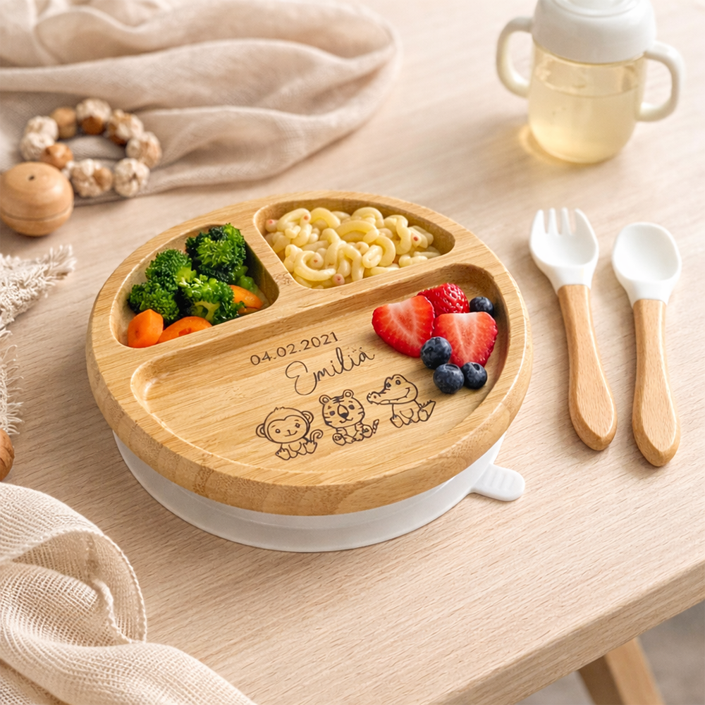 Personalisierter Kinderteller aus Bambusholz inkl. Besteck