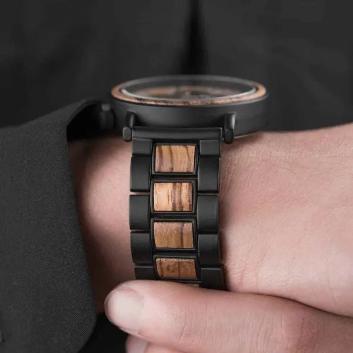 Armbanduhr aus Zebranoholz mit Armband aus einer Metall-/ Holzkombination - HOLZZEUG